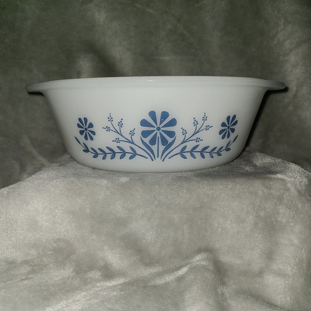 Vintage Glasbake 1.5QT Casserole